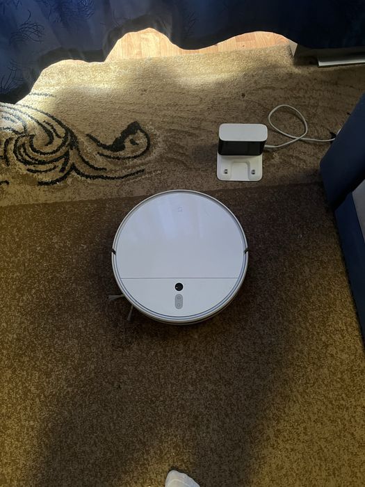 Робот пылесос xiaomi c1