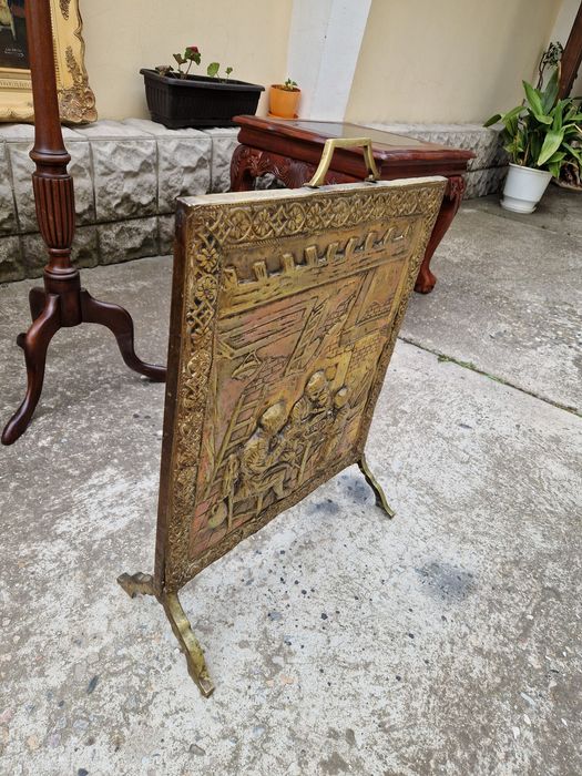 Уникално антикварно английско пано решетка за пред камина