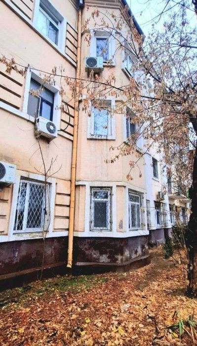 3/2/4 ТЦ Next, Magic City, Яккасарайский р-н