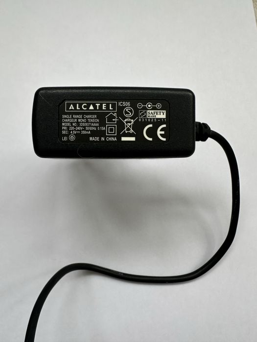 Telefon mobil alcatel OT-E260