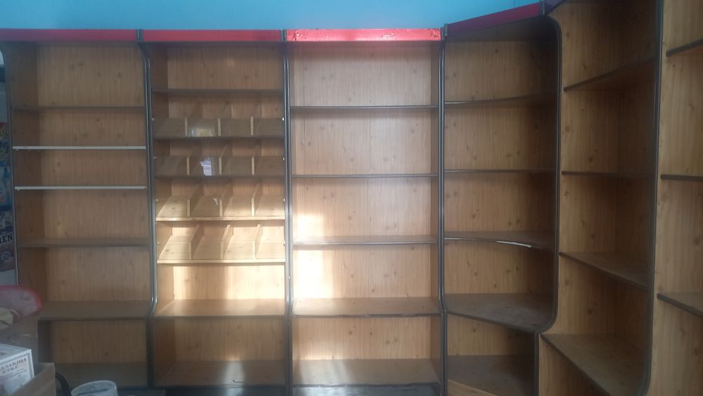 Полка для магазина