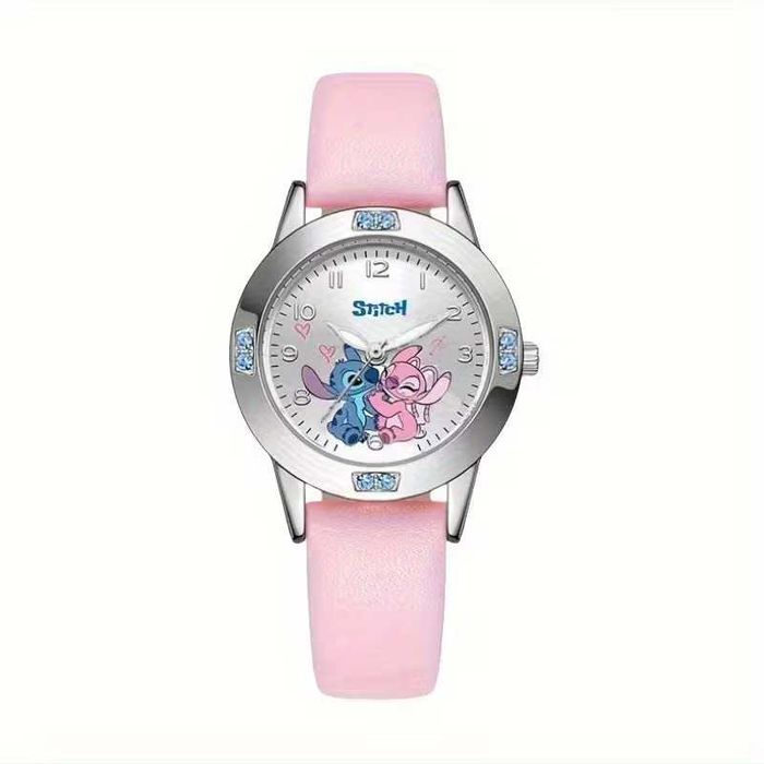 Кварцов часовник Стич с каишка от изкуствена кожа