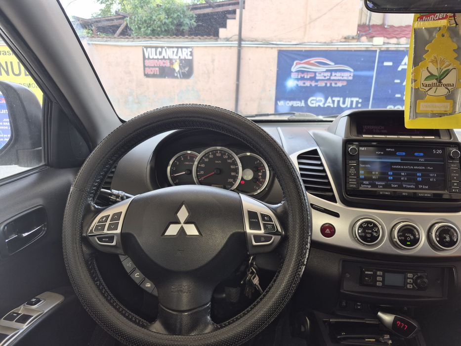 Se vinde Mitsubishi L200