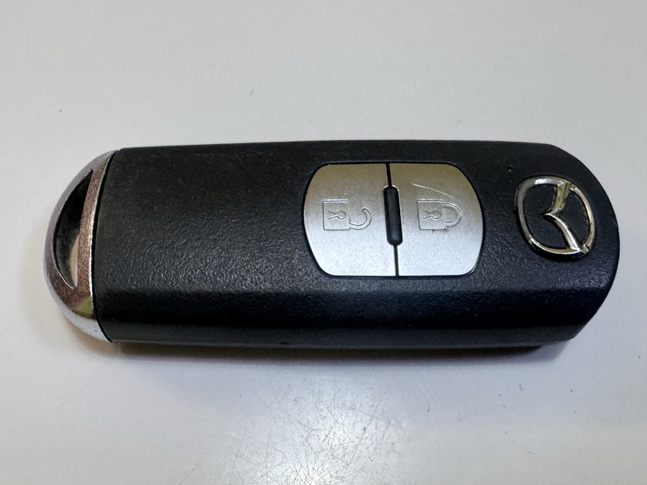 Смарт ключ за Mazda CX5/CX3/ 2/3/6/ оригинален с платка 2013-2017г