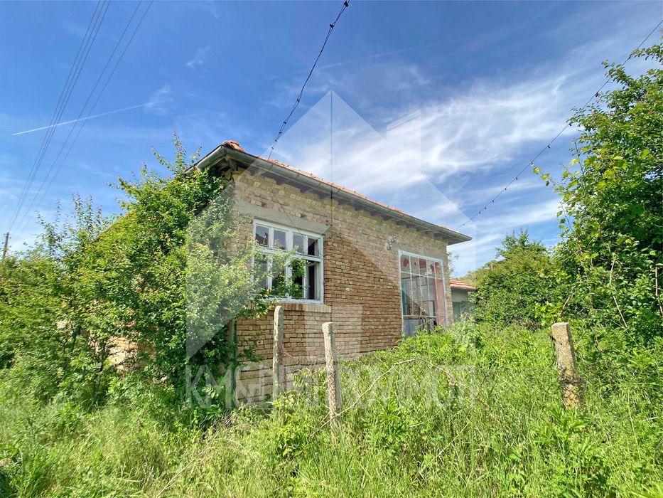 Продава се Къща в Нови пазар - 90 кв.м за 102 €/кв.м - Снимка #3