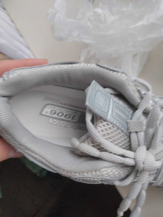 Кроссовки new balance 1906A серые