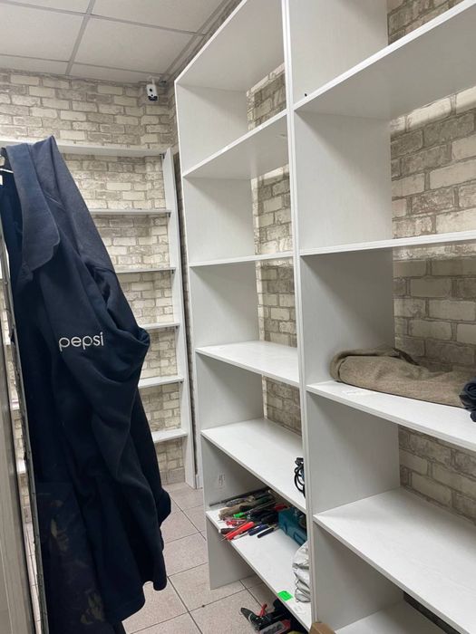 Продаю мебель с магазина