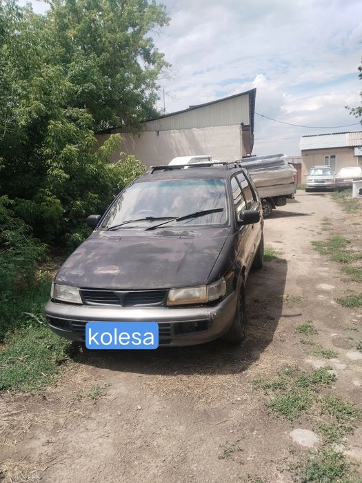 Продам машина. Mitsubishi Chariot