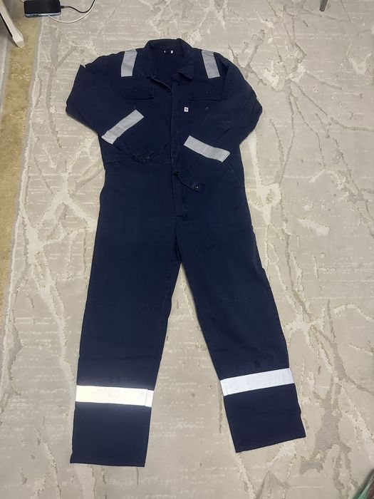 Продам спец одежды