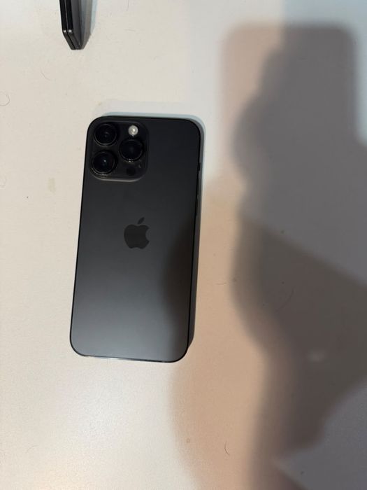 Продам Iphone 14 pro max