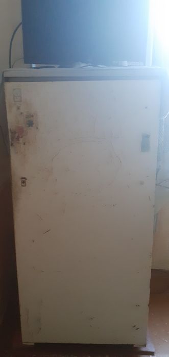 Холодильник советский