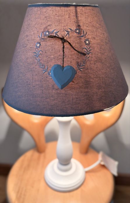 Нощна Лампа - Аплик