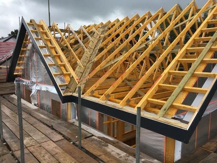 Materiale de construcții, acoperișe, mansarde, acoperișuri terase și foișoare