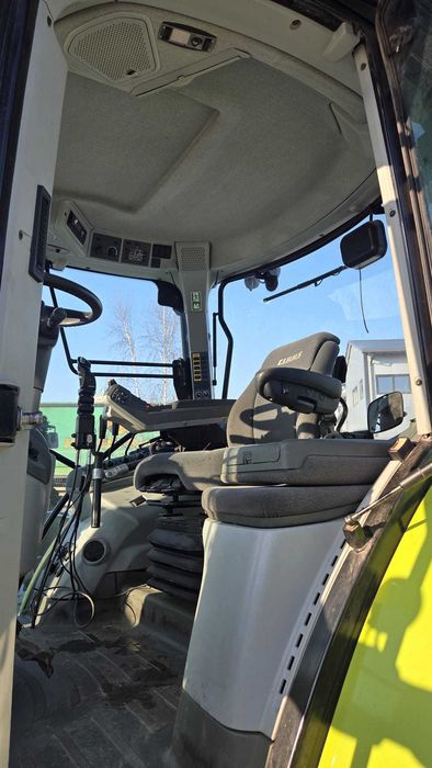 Tractor CLAAS CLAAS ARION 630 T4 cu incarcator frontal FL 120