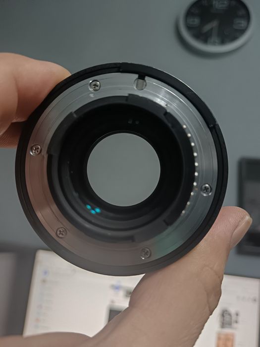 Продавам телеконвертор Nikon AF-S TC-14E II.