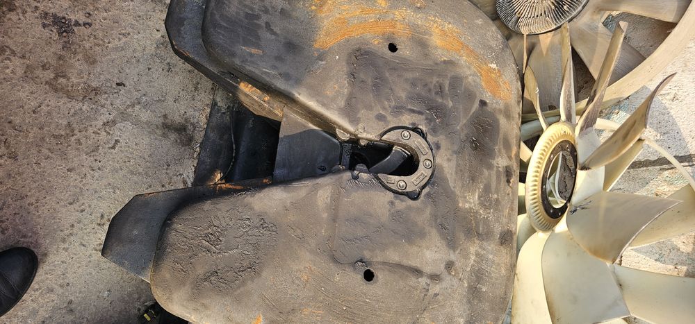 Седло сотилади тягачлар учун