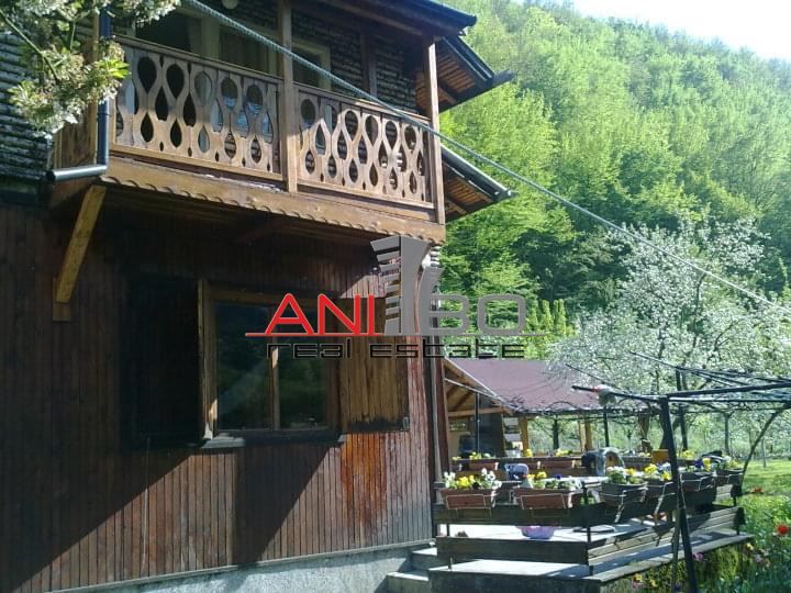 Къща в София, област-с.Батулия площ 120 цена 138000