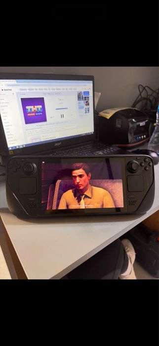 Срочно продам Steam deck