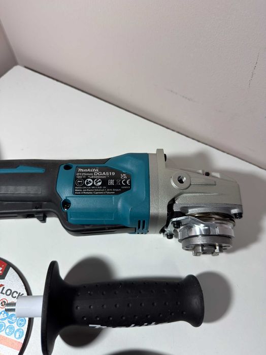 Polizor unghiular cu prindere X-Lock Makita DGA519
