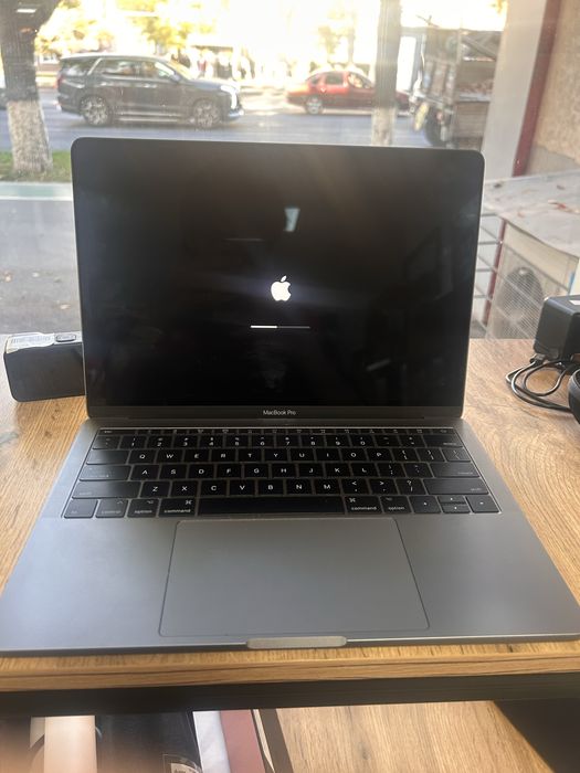 Apple Macbook m2 pro 2022