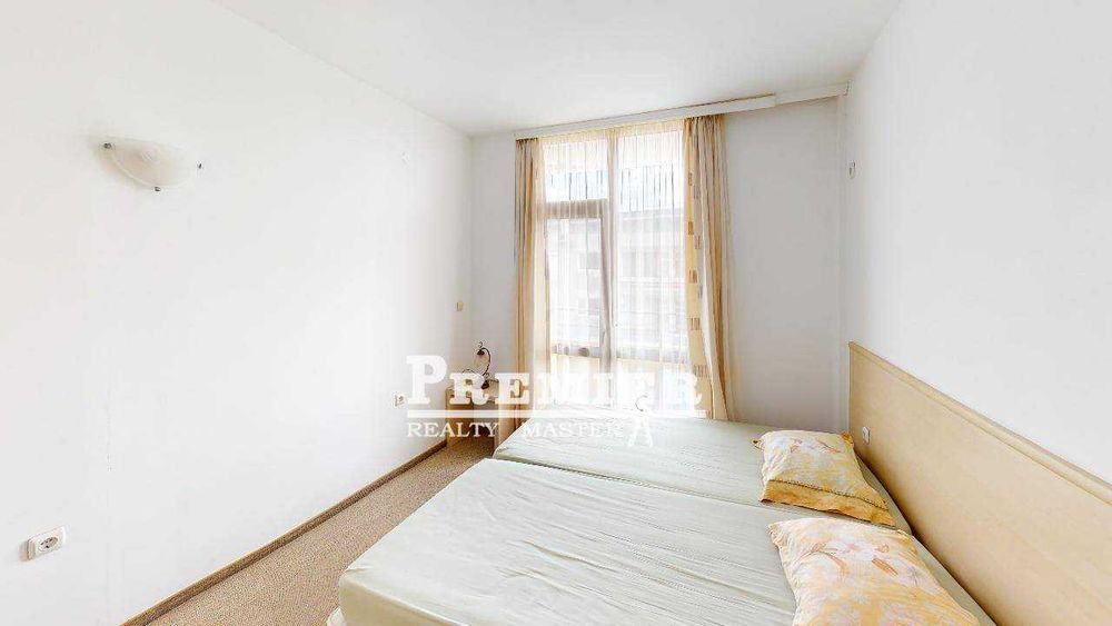 Продава се Тристаен апартамент в к.к. Слънчев бряг - 81 кв.м за 766 €/кв.м - Снимка #4