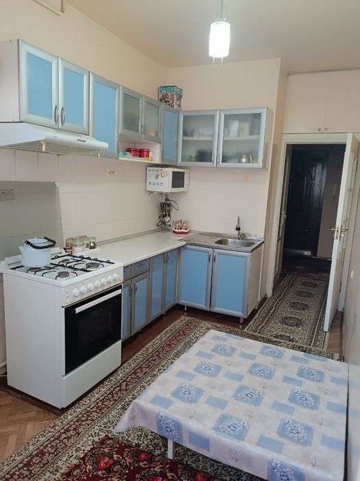 YUNUSOBOD MARKAZIDA 3-xonali kvartira sotuvda