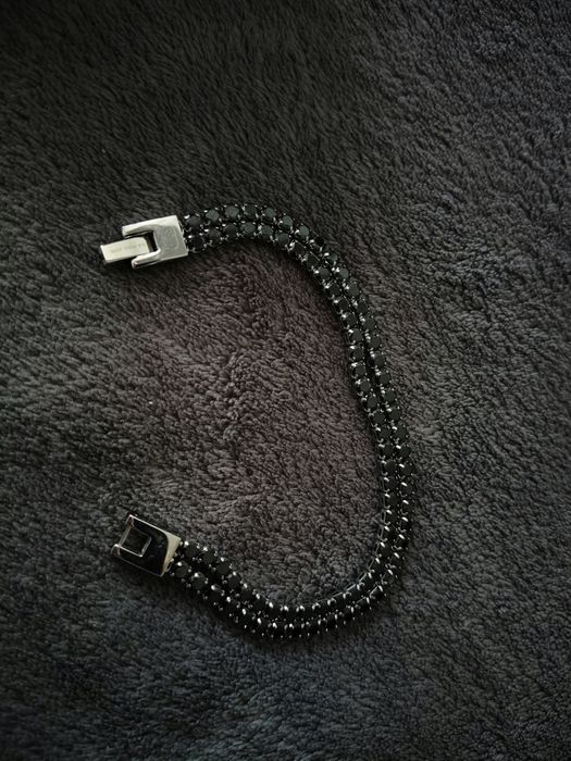 US Polo Assn bratara barbati otel inoxidabil cu strasuri negre 21 cm lungime in stare foarte buna