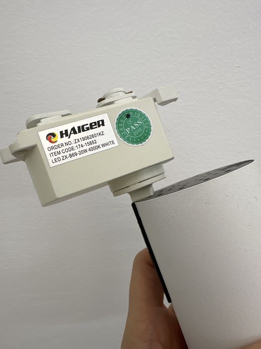 Продаю споты в отличном рабочем состоянии б/у