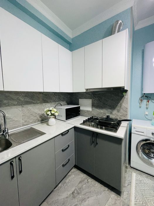 Квартира посуточно в районе КАРАВАН  САРАЙ