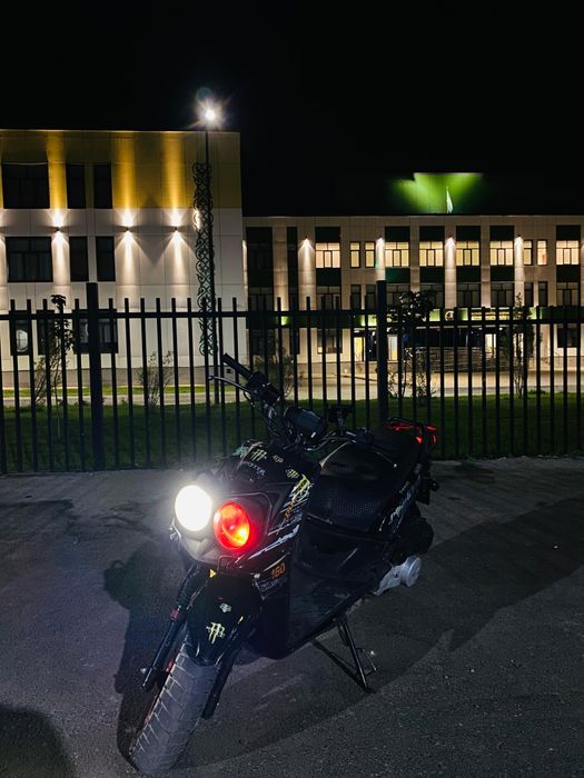 БУМЕР 150 куб мопед