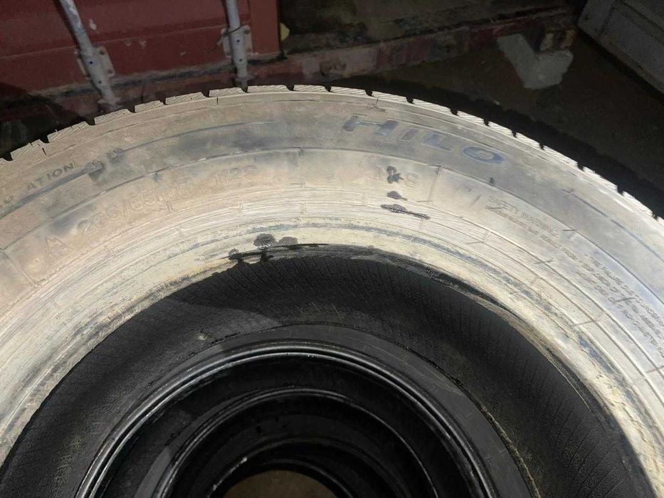 шины зимние б/у размер 265/65/R17