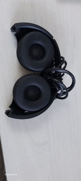 Продам наушники Panasonic