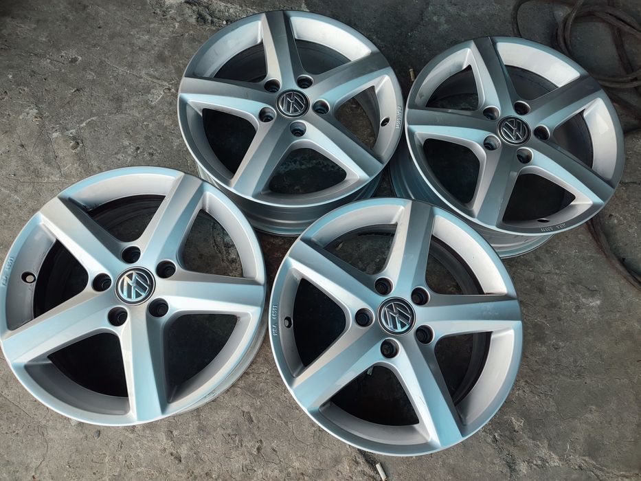 16" оригинални алуминиеви джанти за Vw Passat/Golf/Caddy...
