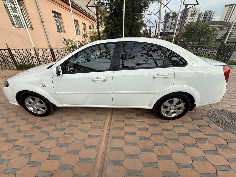 Jentra full a/t holati zu'r