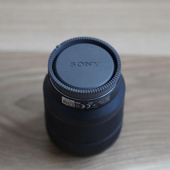 Обектив Sony FE 28-70 3.5-5.6 OSS