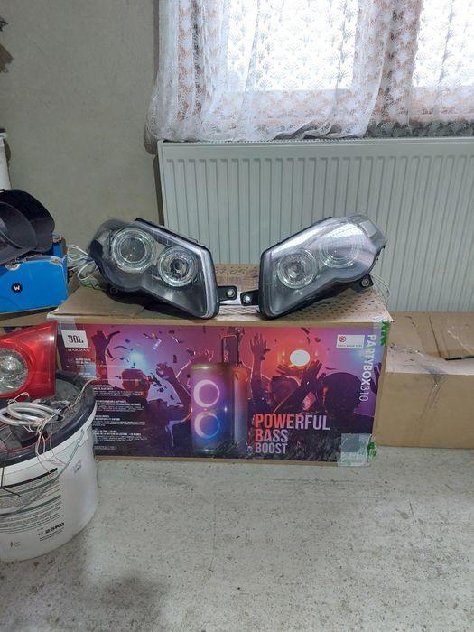 Faruri bixenon passat b6