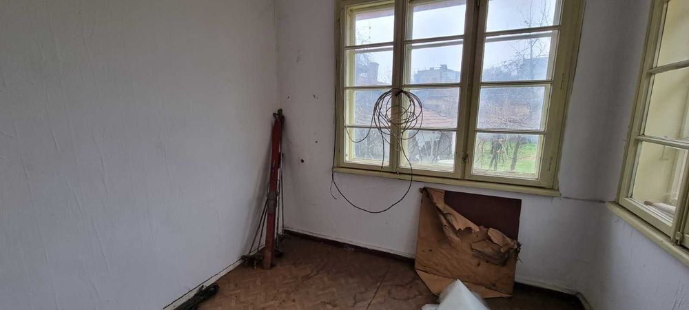 Продава се Къща в Разград, Варош - 90 кв.м за 1983 €/кв.м - Снимка #5