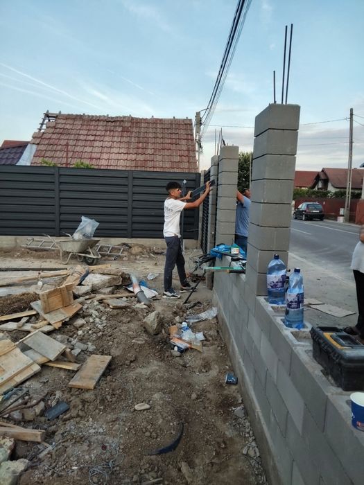 Garduri din panou stil jaluzea, șipcă metalica, tabla, BCA, plasa