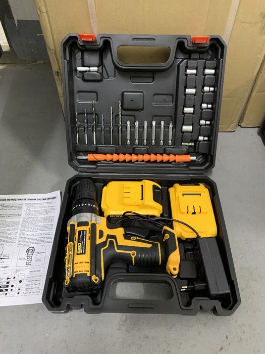Шуруповёрт Makita Bosch DeWalt
