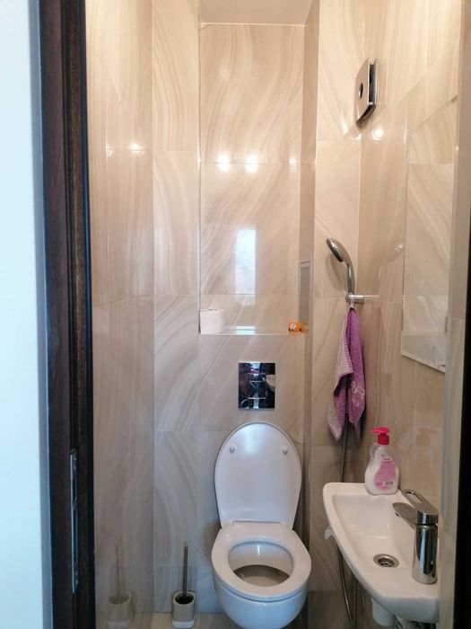 Дава се под наем Двустаен апартамент в София, Изгрев - 80 кв.м за 250 € - Снимка #4