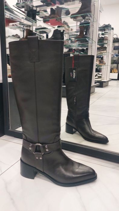 Продам сапоги демисезонные