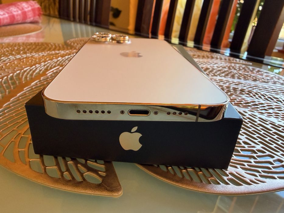 Iphone 13 pro Max Gold