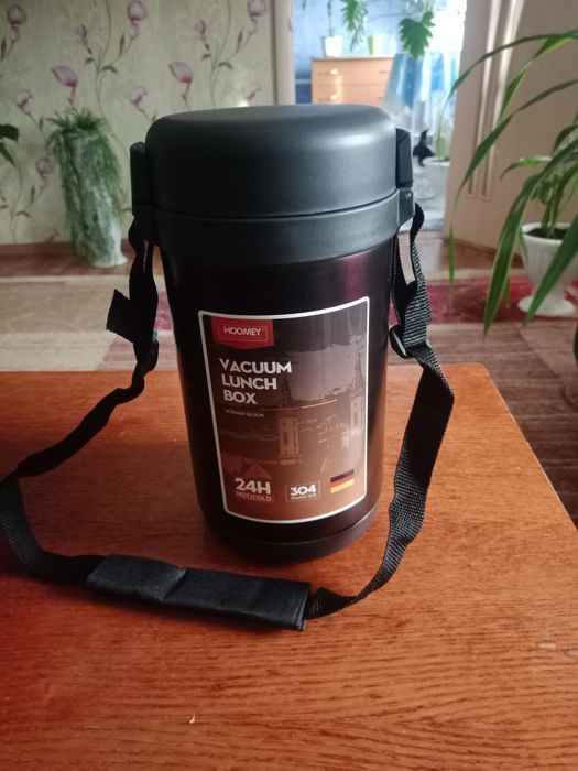 Продам новый пищевой термос