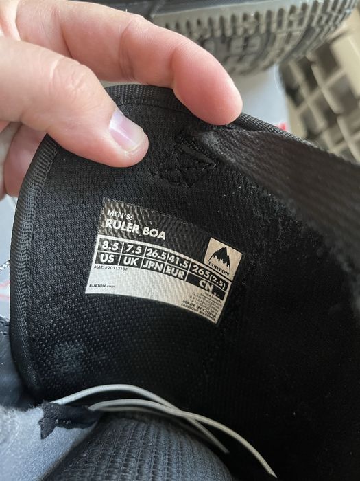 Burton Ruler Boa (41)