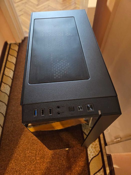 PC Desktop fără unitate de stocare