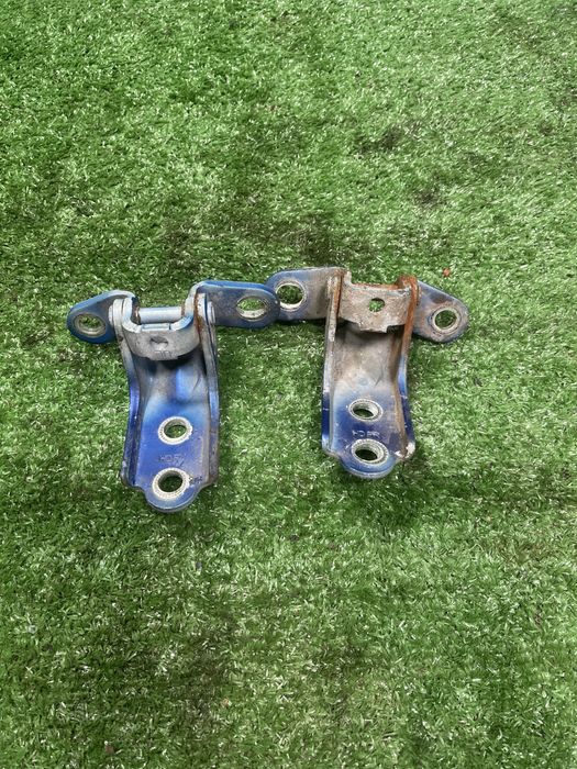 Петли дверные передние киа церато форте kia cerato forte