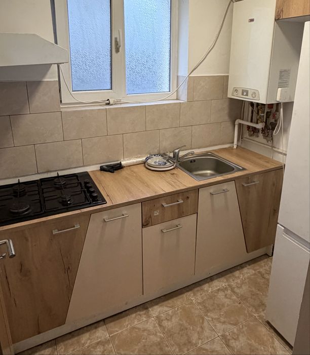 Proprietar inchiriez casa langa metrou Dimitrie Leonida
