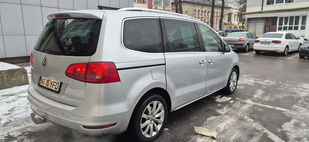 Vând Sharan 7 locuri