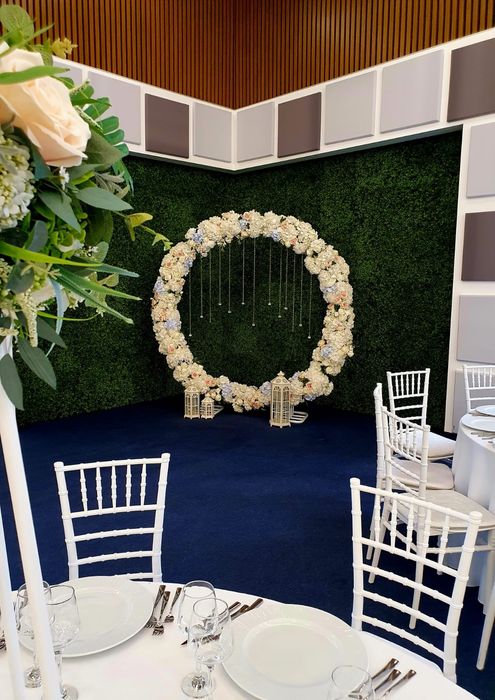 Aranjament Decor Arcada Flori Evenimente Nunta Botez