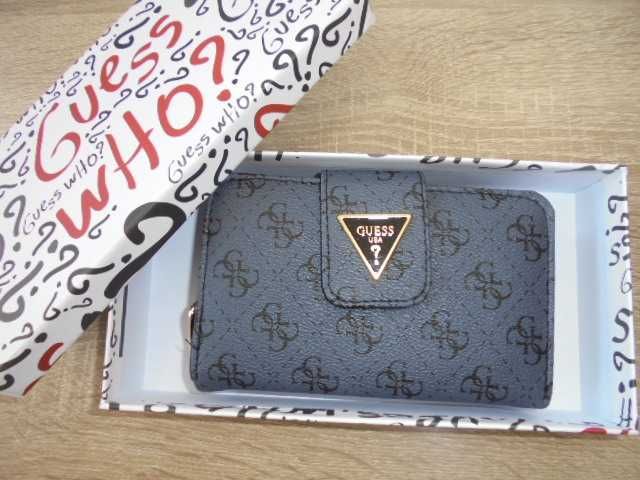 Портмонета на ''GUESS''